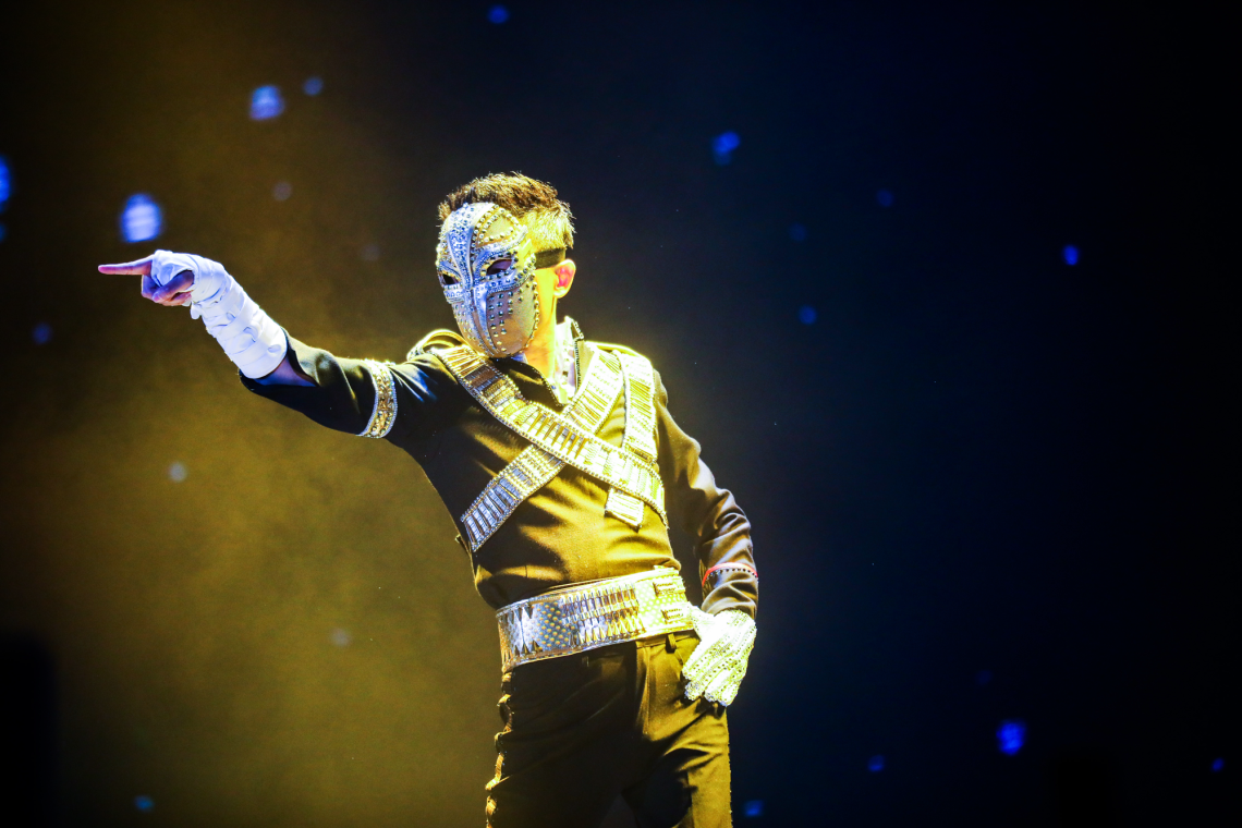 Jack Ma in einem Michael Jackson Kostüm