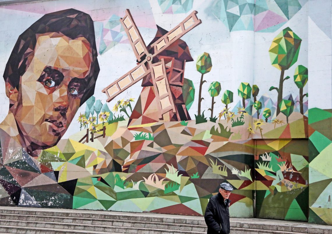 Wandgemälde des ukrainischen Schriftstellers Taras Schwetschenko in Brovary im Norden der Ukraine