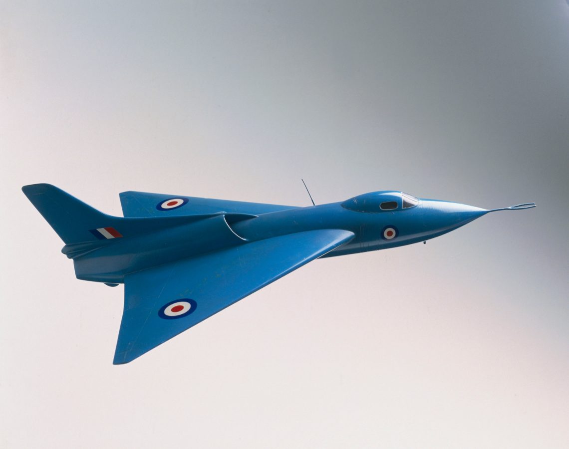 Ein Modell blaues Modell mit Abzeichen des Avro 698 Vulcan-Bombers der Royal Air Force: Das Flugzeug war ab 1950er Jahren ein wichtiger Bestandteil der nuklearen Abschreckung zwischen der Nato und der Sowjetunion.