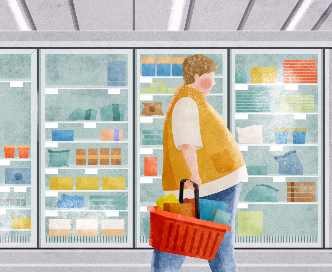 Die Illustration zeigt einen übergewichtigen Mann in einem Supermarkt vor einem Kühlregal. Das Bild illustriert ein Dossier zum Thema Übergewicht und Adipositas.