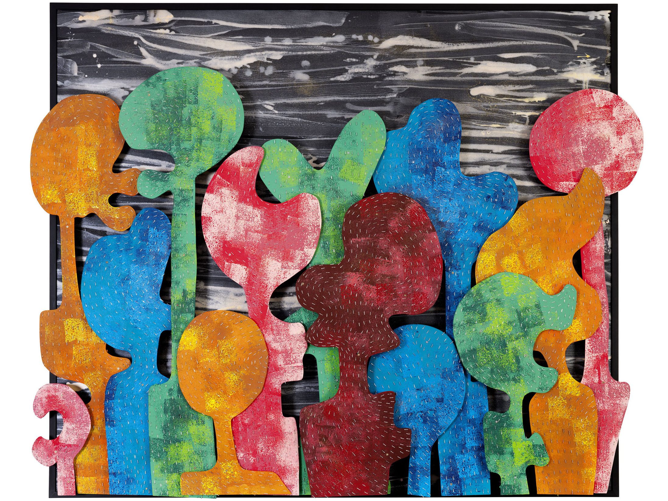 Olwethu De Vos „I come as one, but I stand as tens of thousands II“ 2023 | Technik: Acryl, Heftklammern, Glitter auf MDF-Platte | Maße: 186 × 151 × 8 cm Das Bild zeigt abstrakte, bunte Personen. Es illustriert einen Artikel über Korruptionsbekämpfung in Afrika.